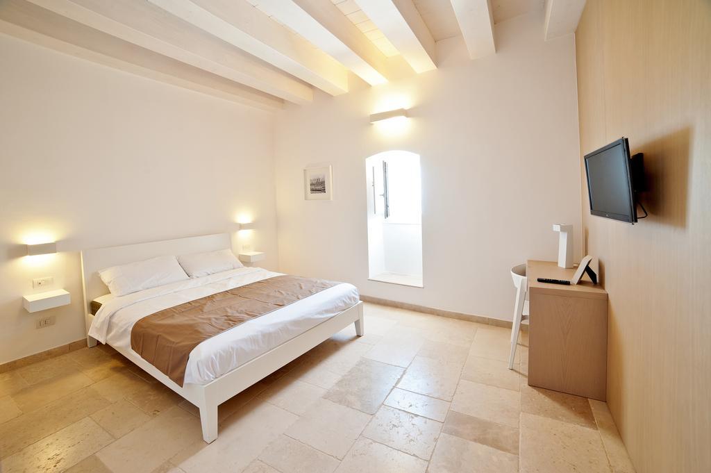 Moma Molfetta Mare Bed & Breakfast Oda fotoğraf
